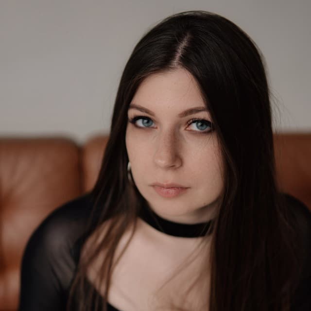 Юля Шемплехова