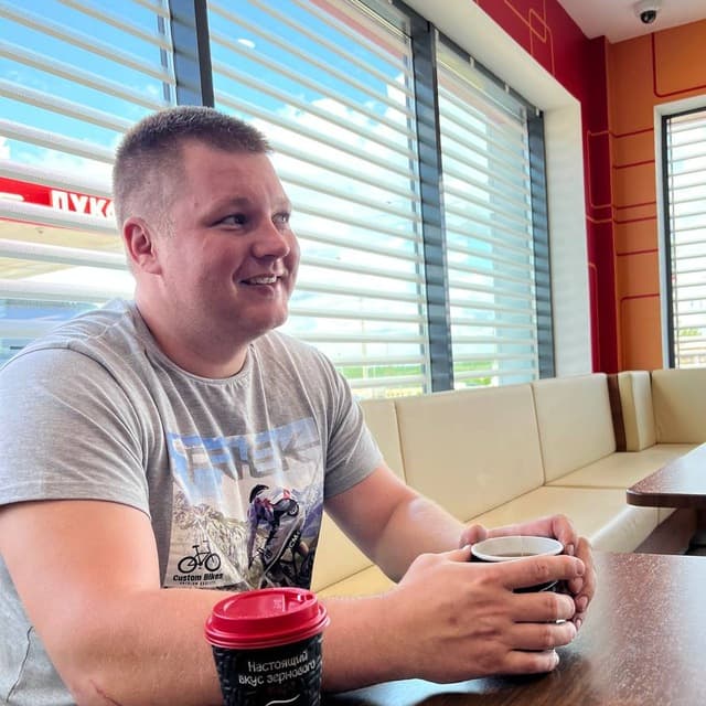 Юра Козыренко